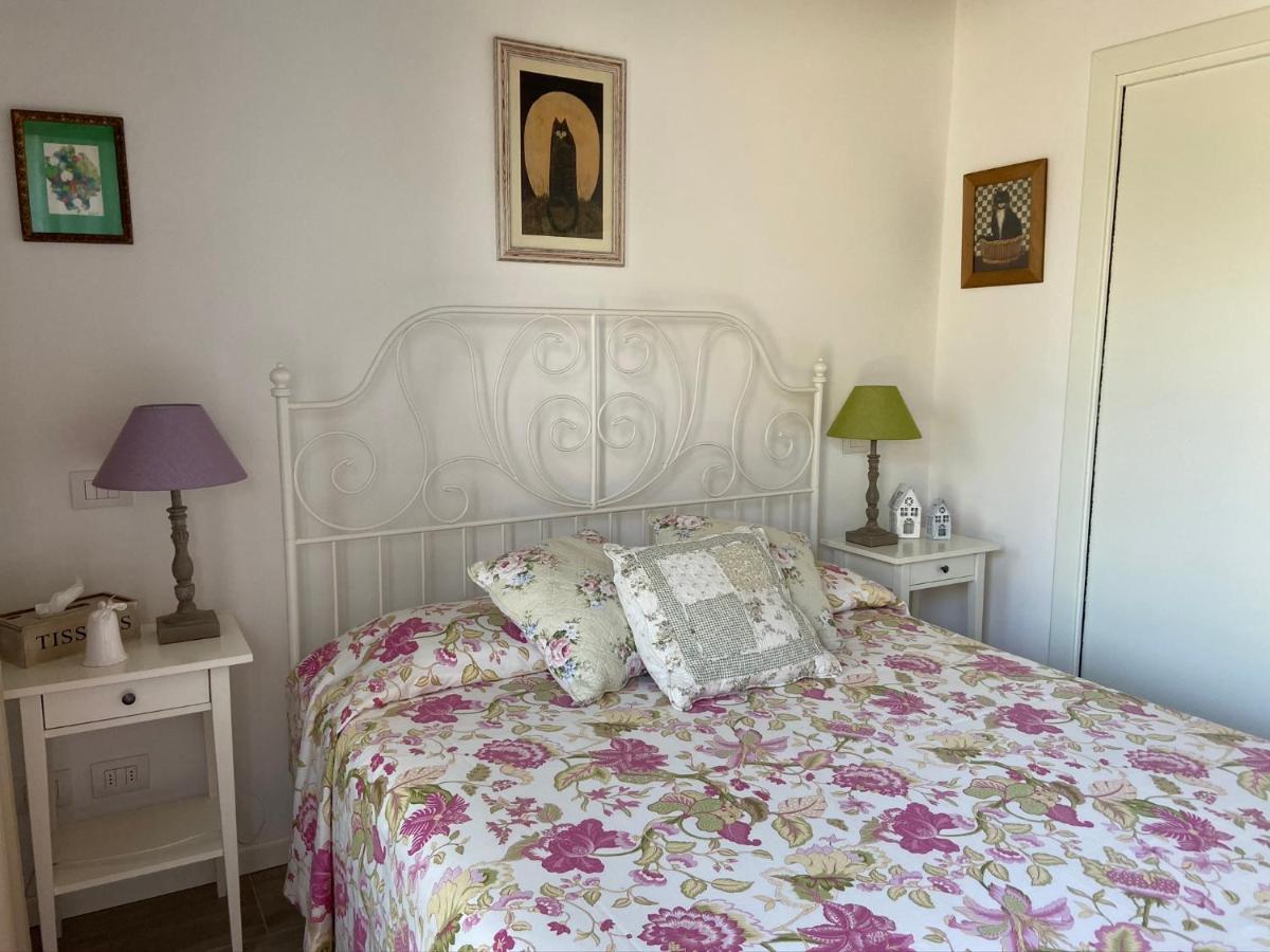 Monte Maino Bed & Breakfast Desenzano del Garda Exterior foto
