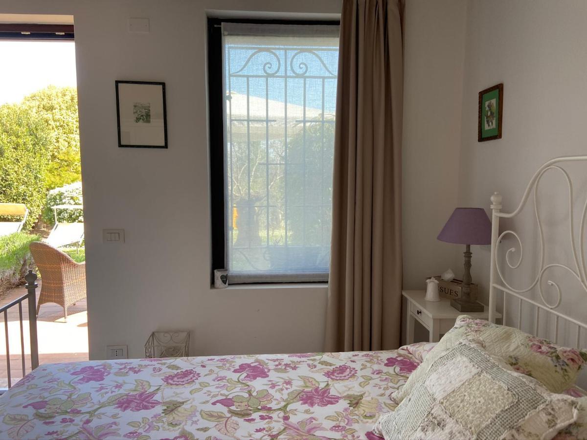 Monte Maino Bed & Breakfast Desenzano del Garda Exterior foto
