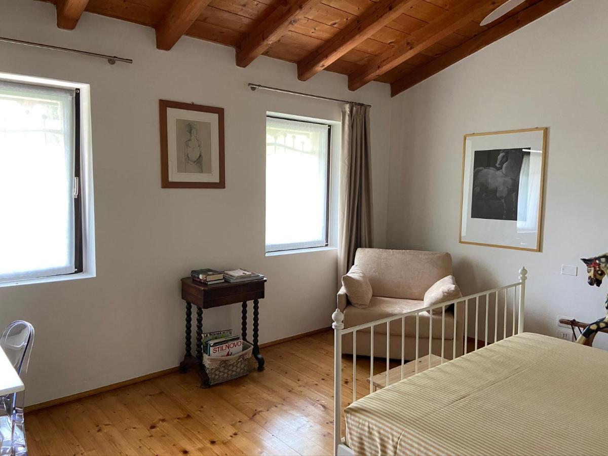 Monte Maino Bed & Breakfast Desenzano del Garda Exterior foto